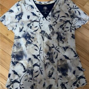 Healing hands floral scrub top
